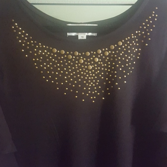 Top - Picture 2 of 3